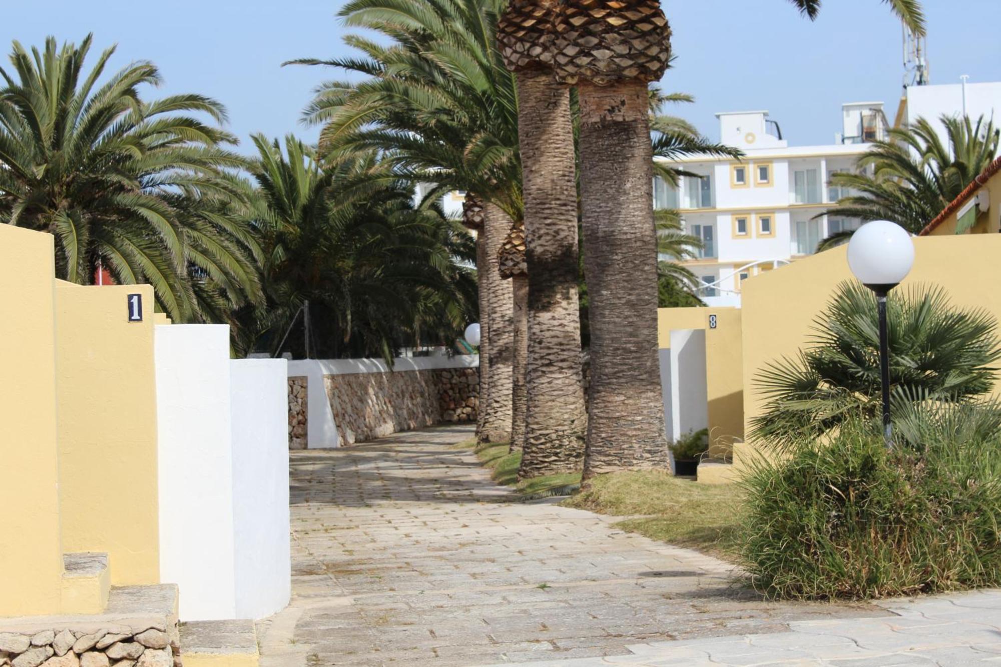 Apartamento Apartamento con Piscina en Ciudadela, Cala en Blanes Cala'N Blanes  Exterior foto